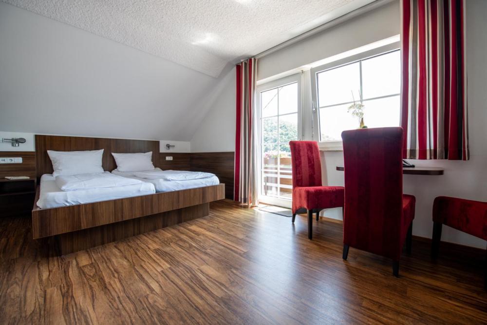 Garni Hotel Henn Зимерат Екстериор снимка